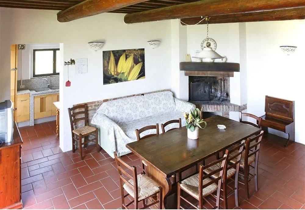מלון פיזה Granaio Borgo Di Colleoli אתר נופש