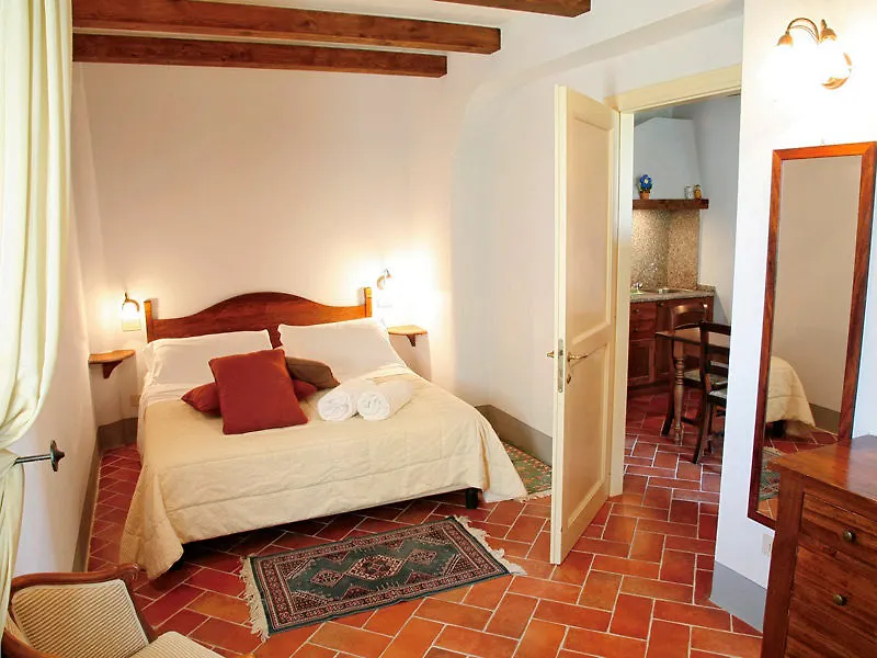 Granaio Borgo Di Colleoli 호텔 피사 3*,