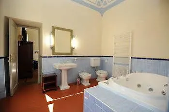 מלון פיזה Granaio Borgo Di Colleoli 3*,