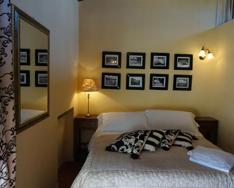리조트 Granaio Borgo Di Colleoli 호텔 피사